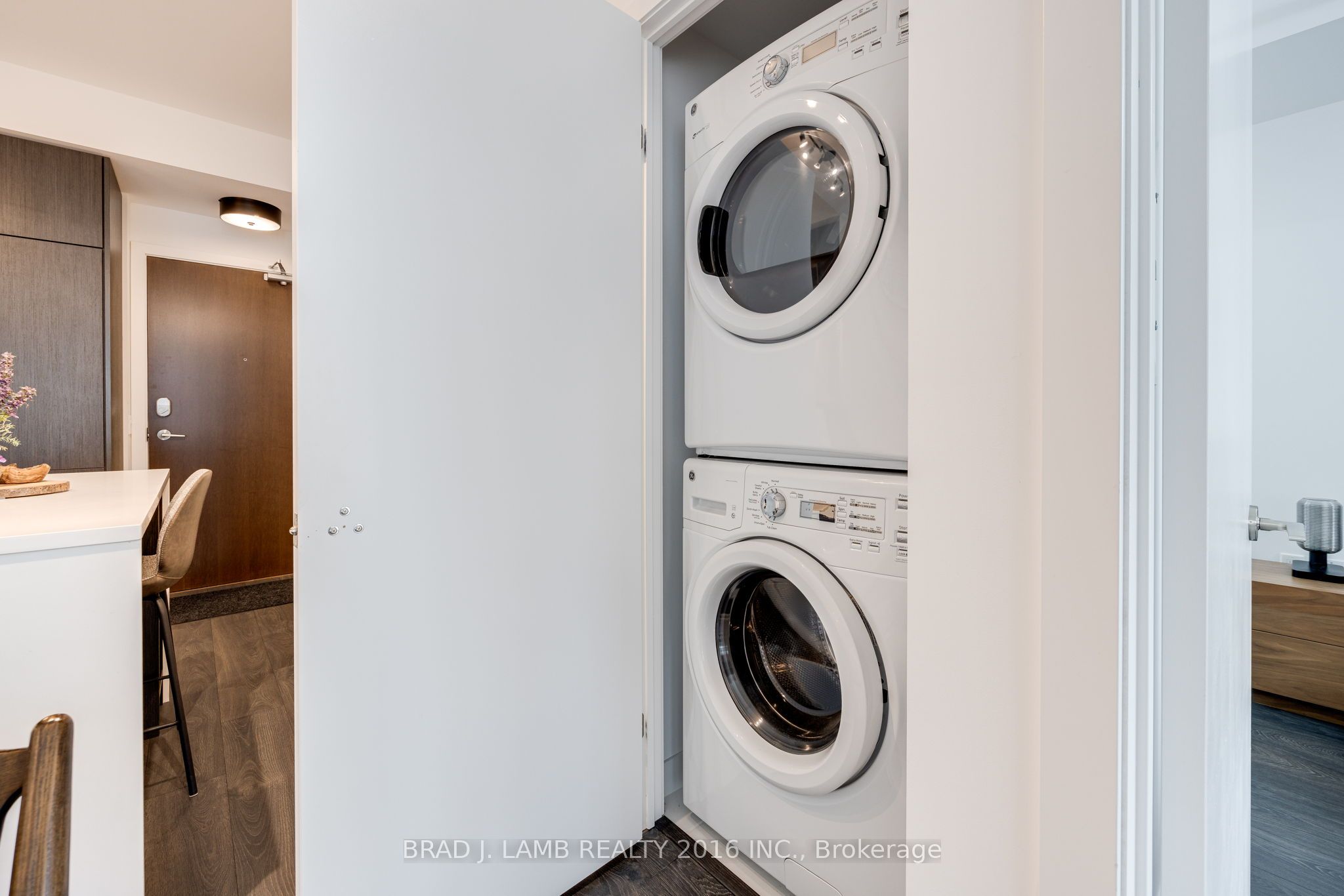 38 Iannuzzi Street 642 Property Photo 19