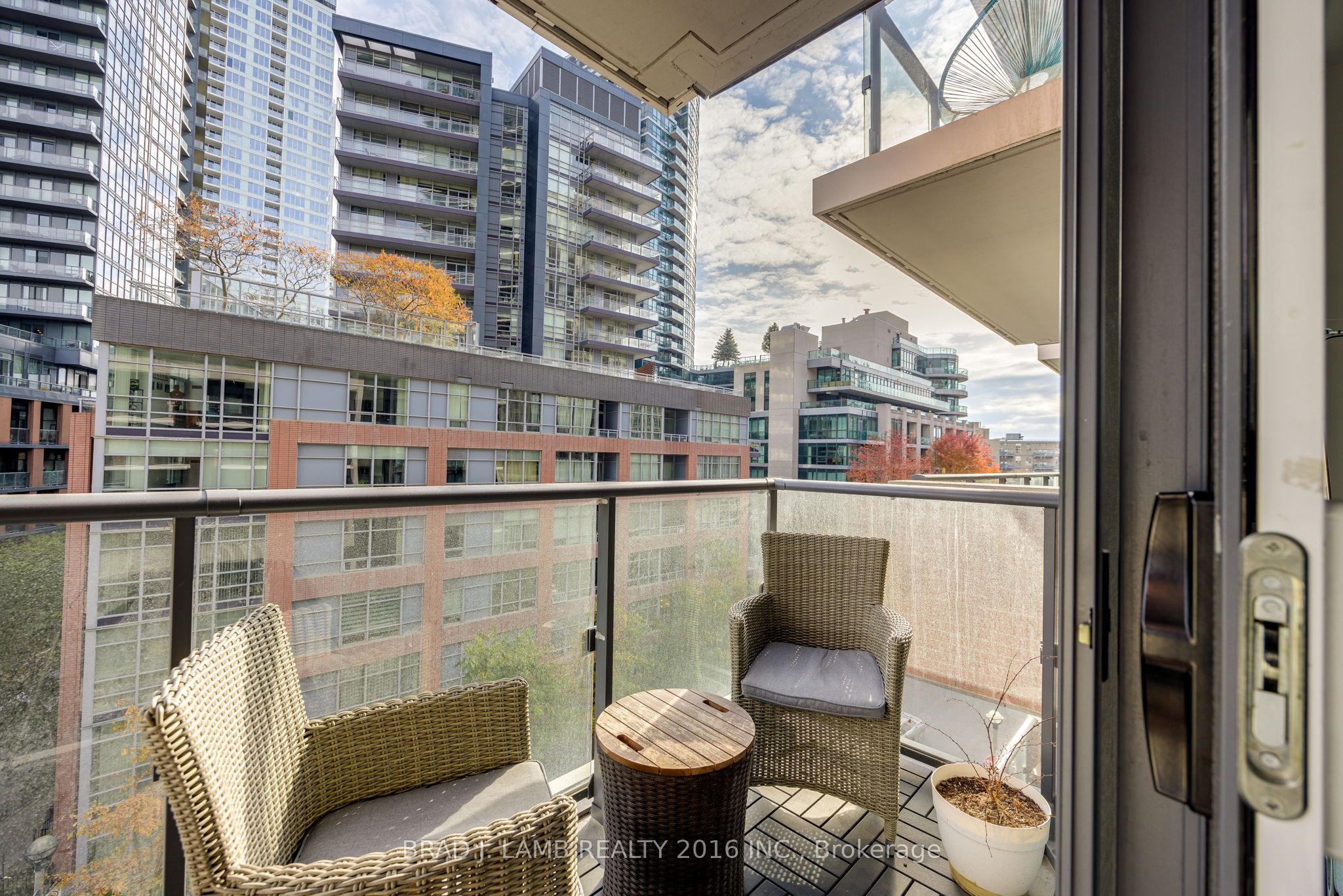 38 Iannuzzi Street 642 Property Photo 20