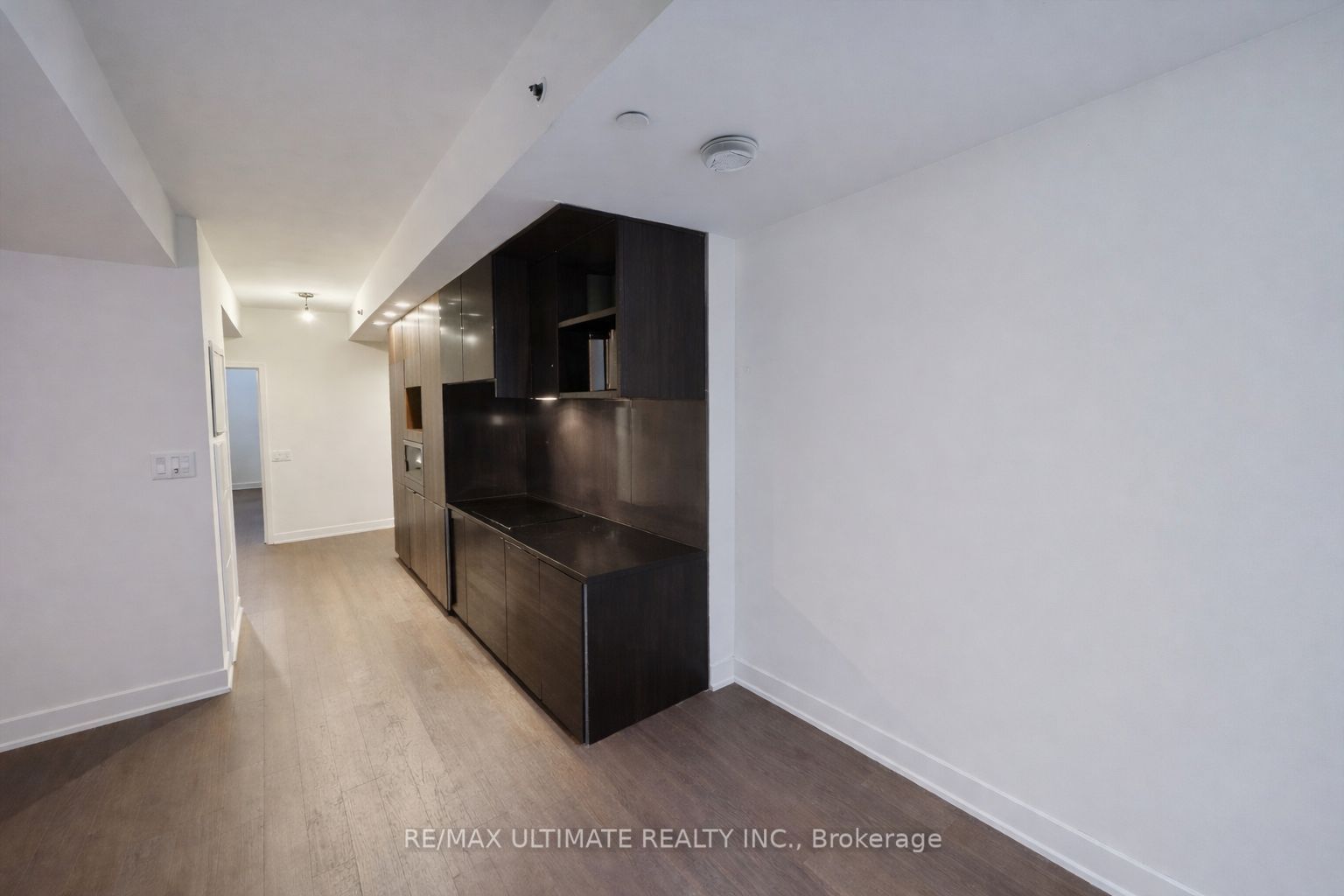 70 Temperance Street 605 Property Photo 3