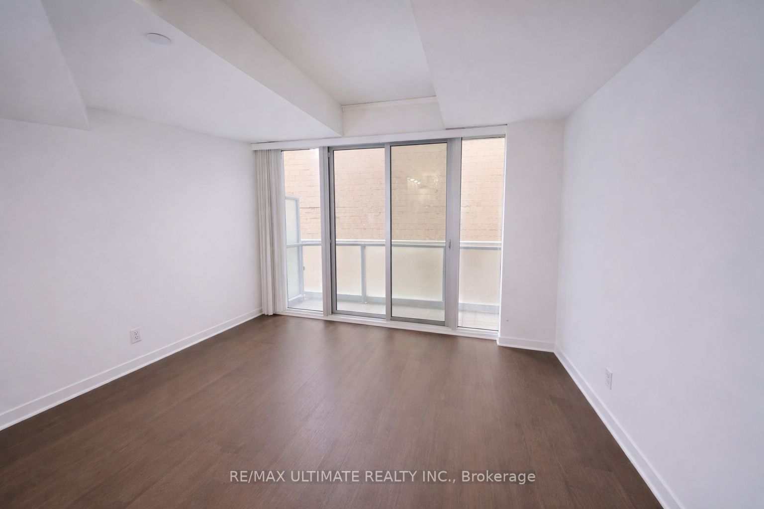 70 Temperance Street 605 Property Photo 4