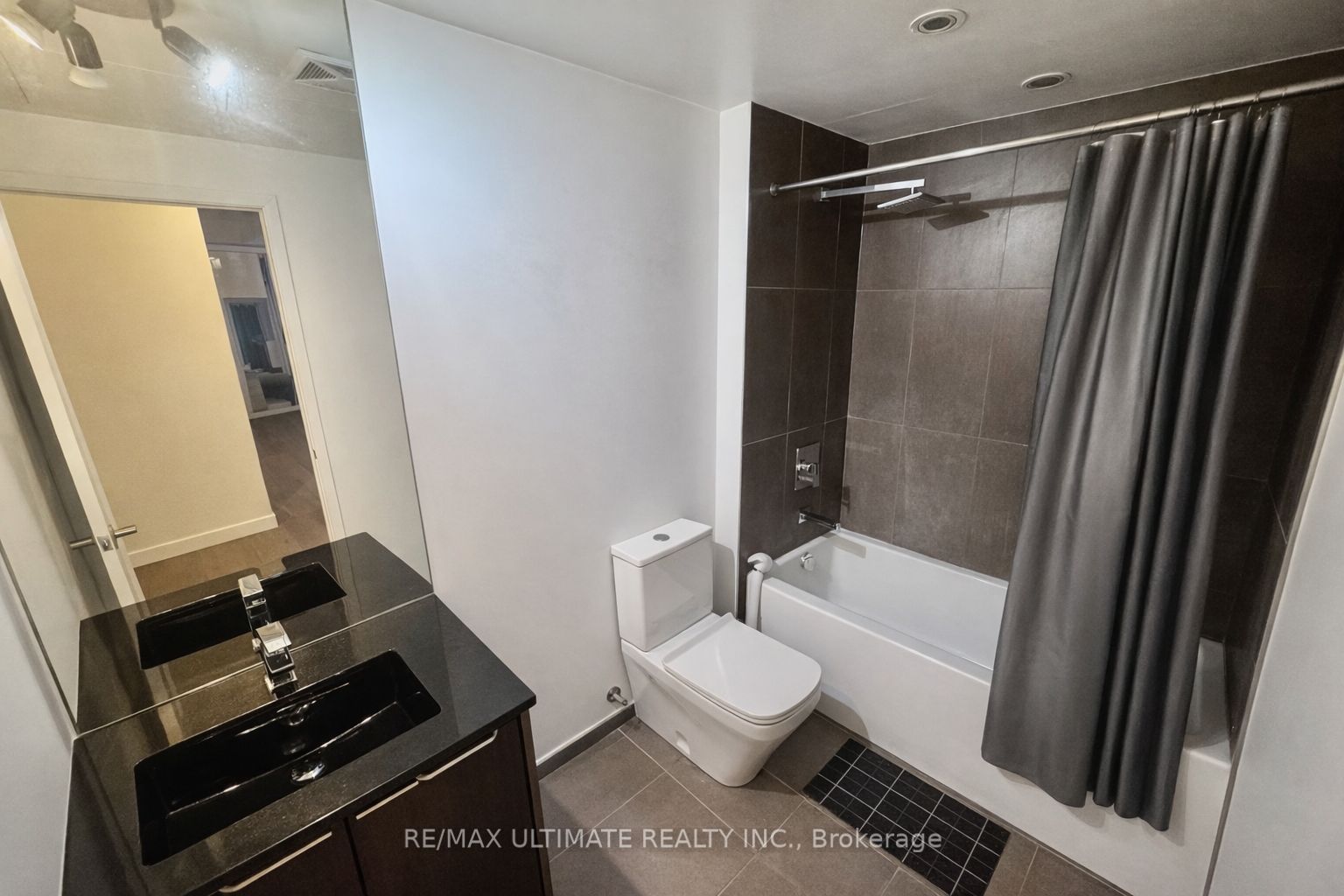 70 Temperance Street 605 Property Photo 5