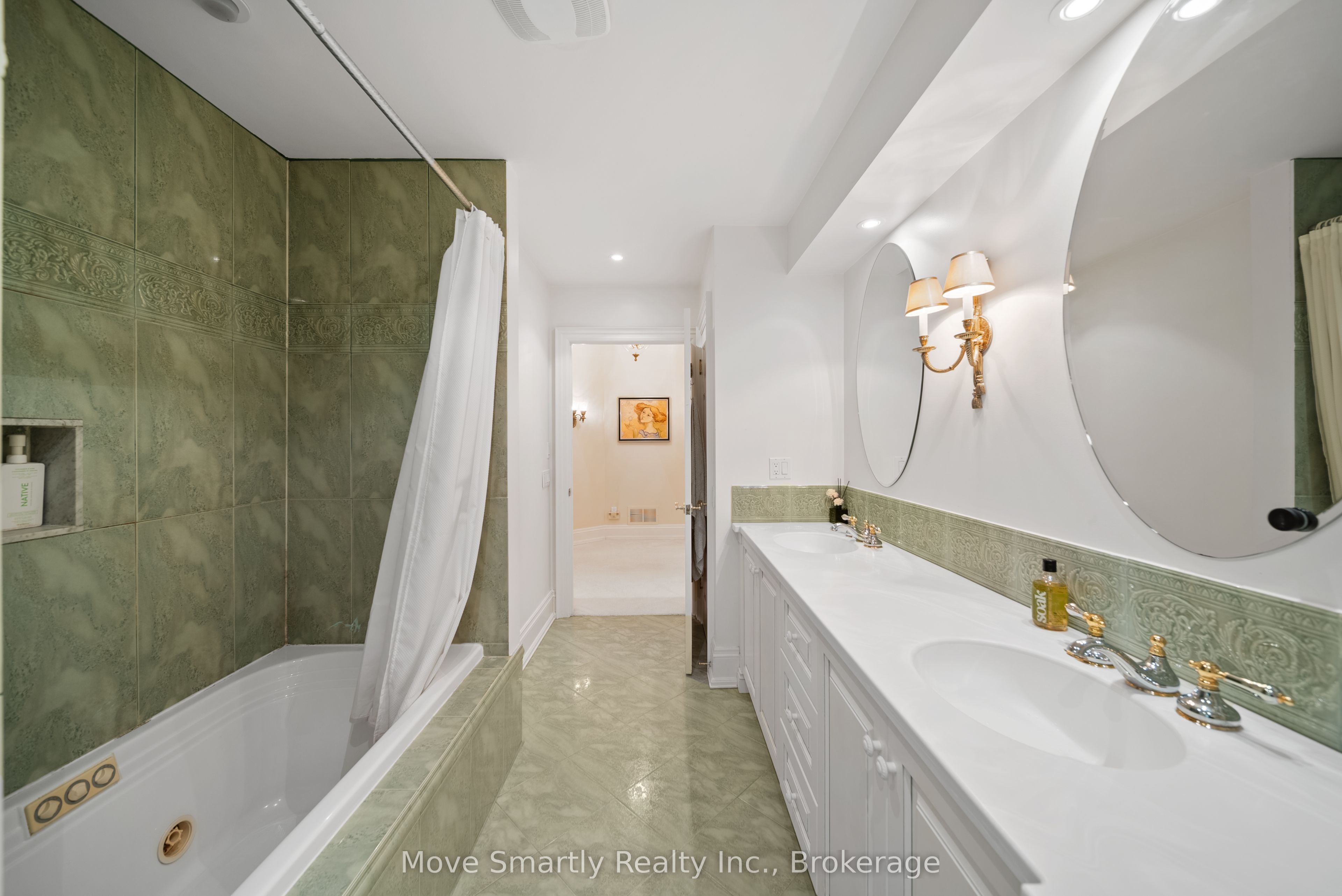 7 Purling Place Property Photo 23