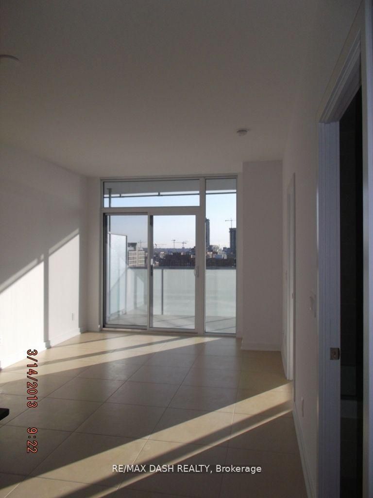 1 Market Street 1009 Property Photo 16