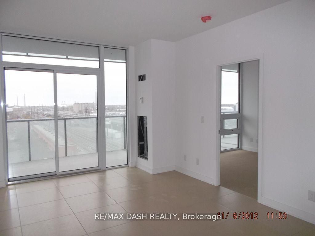 1 Market Street 1009 Property Photo 18