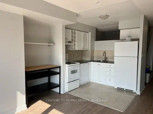 210 Victoria Street W 3609 Property Photo 4