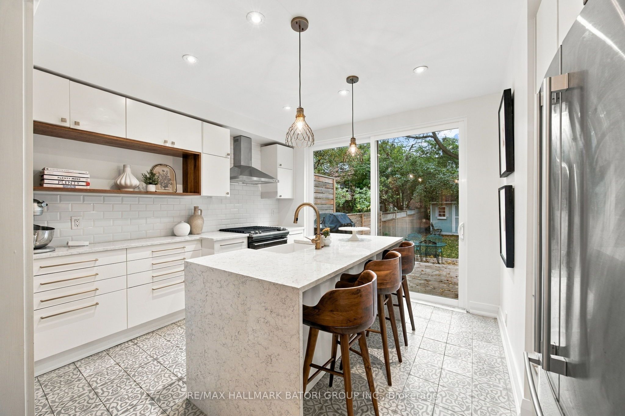 58 Ellsworth Avenue Property Photo 10