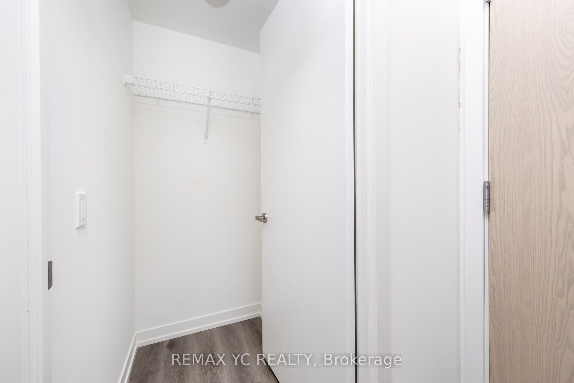 138 Downes Street 7108 Property Photo 3