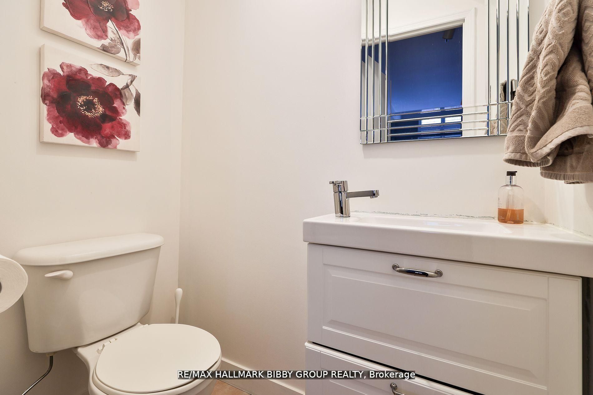 500 Richmond Street W 315 Property Photo 17