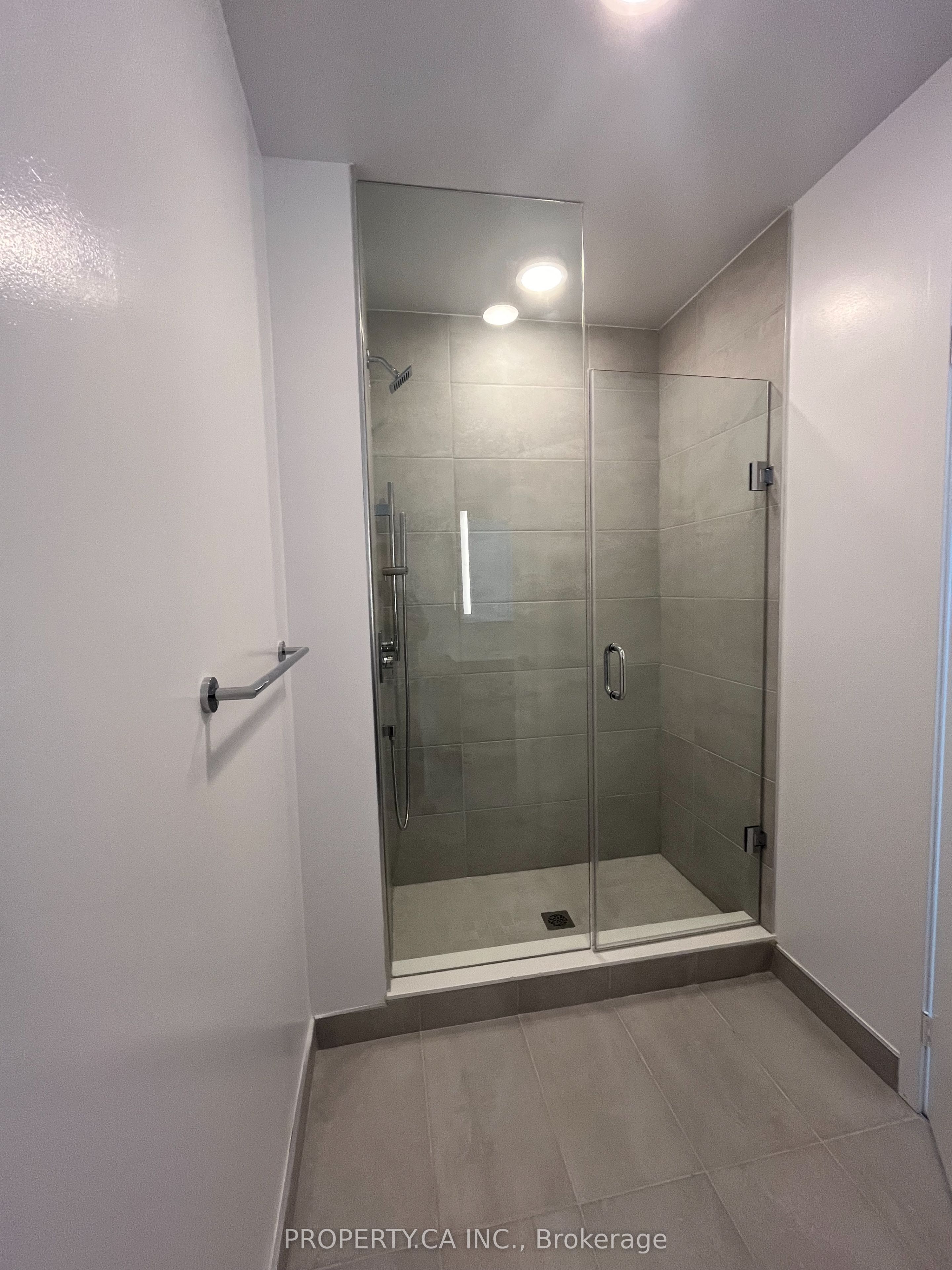 500 Dupont Street 320 Property Photo 7