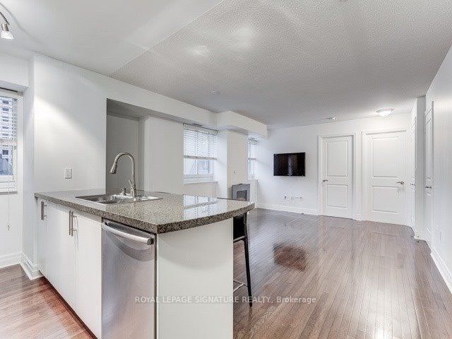 35 Balmuto Street 503 Property Photo 10