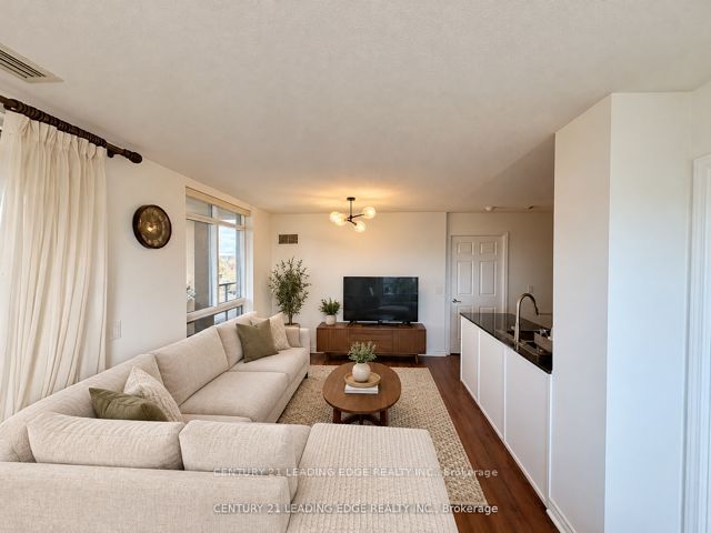 18 Kenaston Gardens 712 Property Photo 3