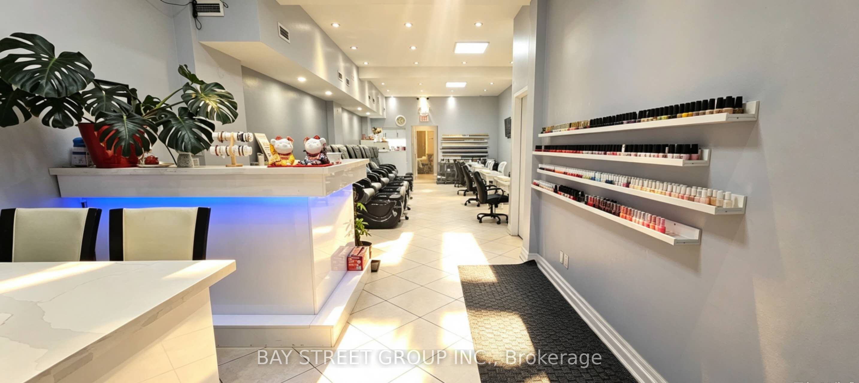 1-1048 Eglinton Avenue W Property Photo 1