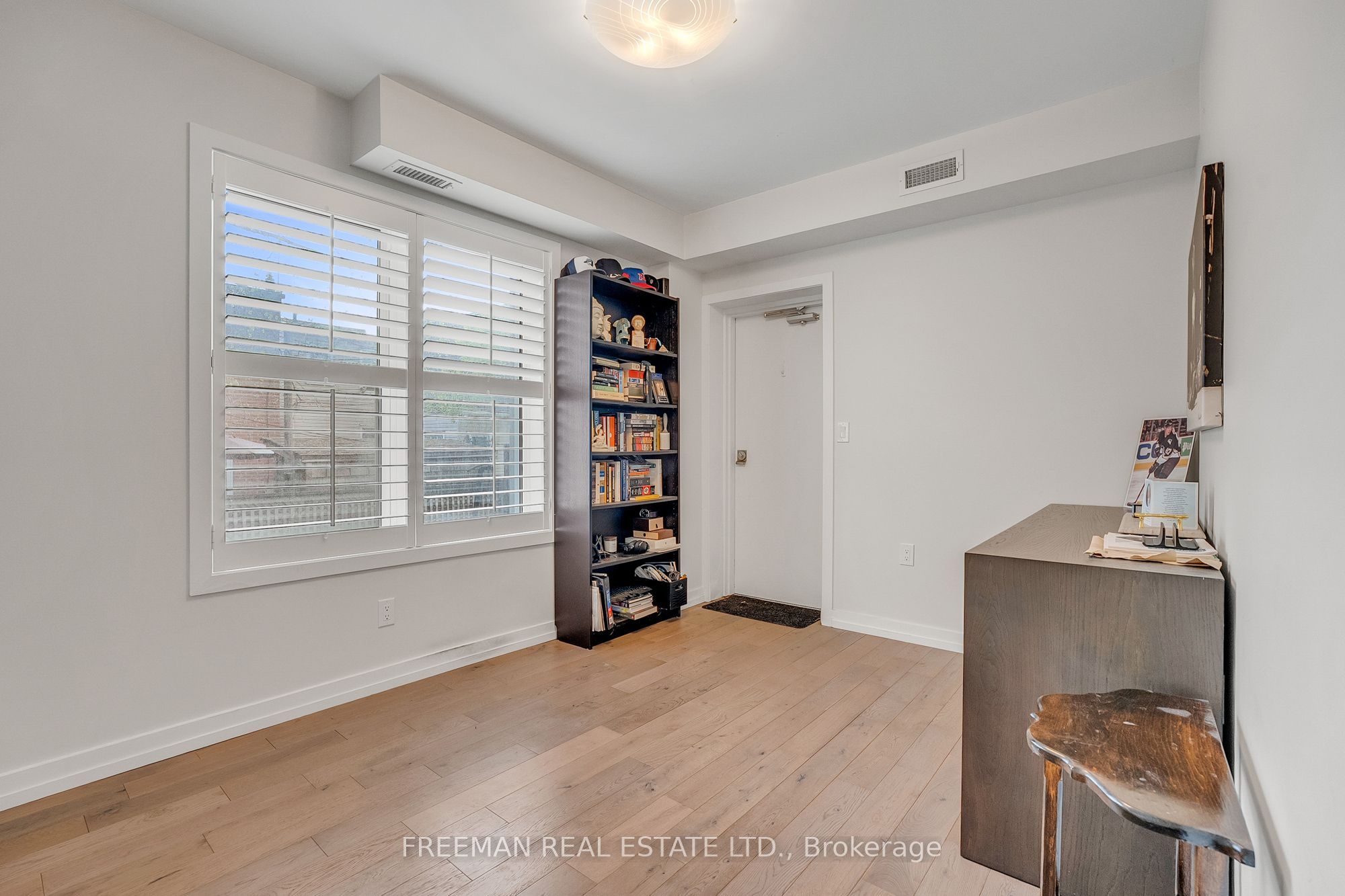 12 Arlington Avenue Main Property Photo 13