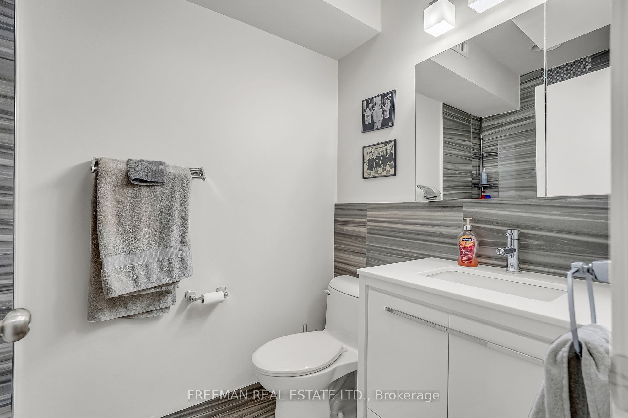 12 Arlington Avenue Main Property Photo 15