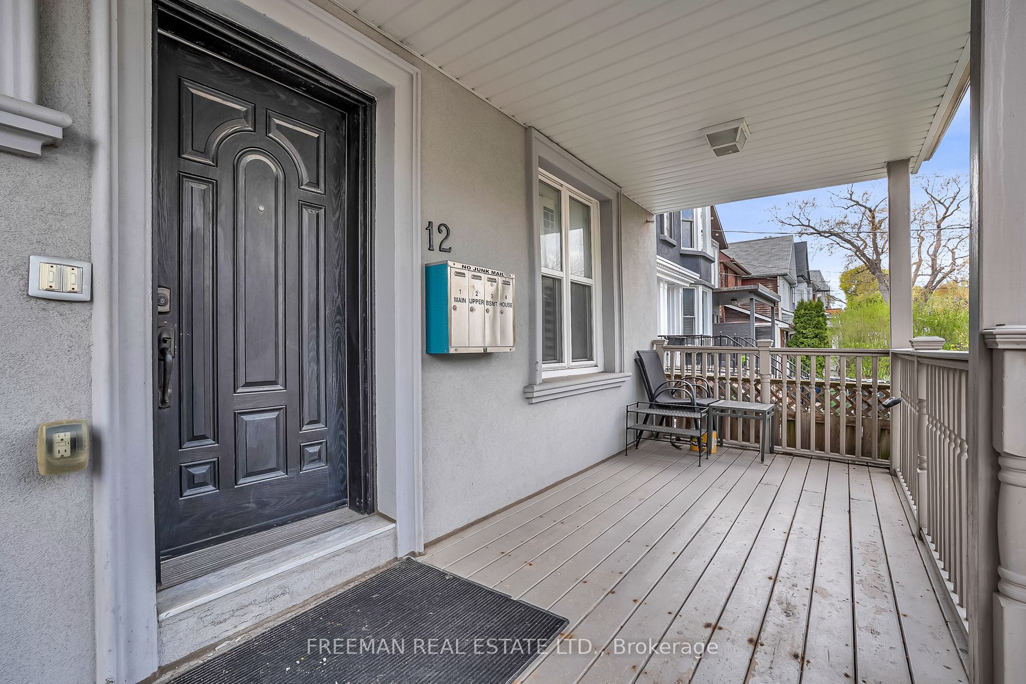 12 Arlington Avenue Main Property Photo 20