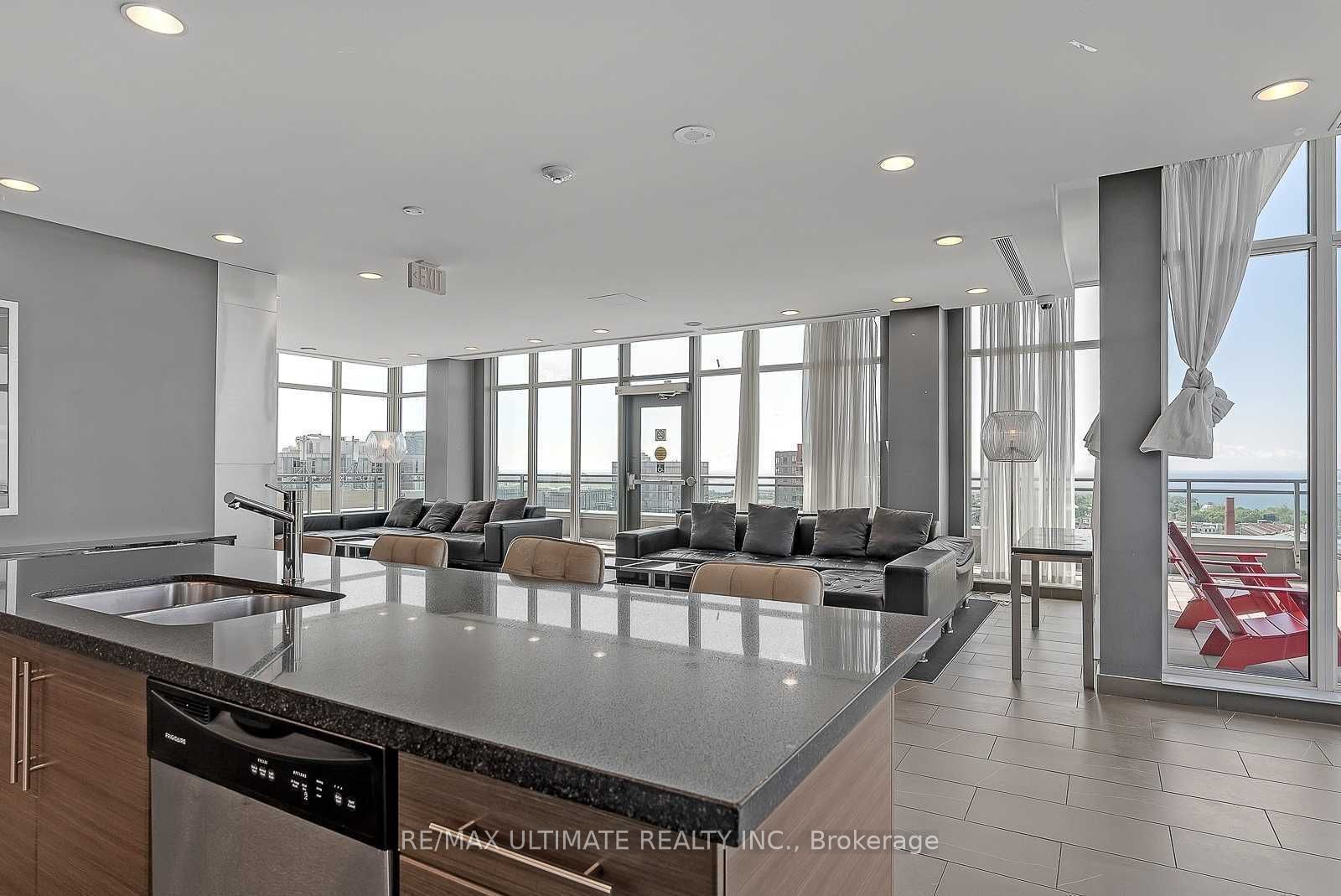 1169 Queen Street W N325 Property Photo 27