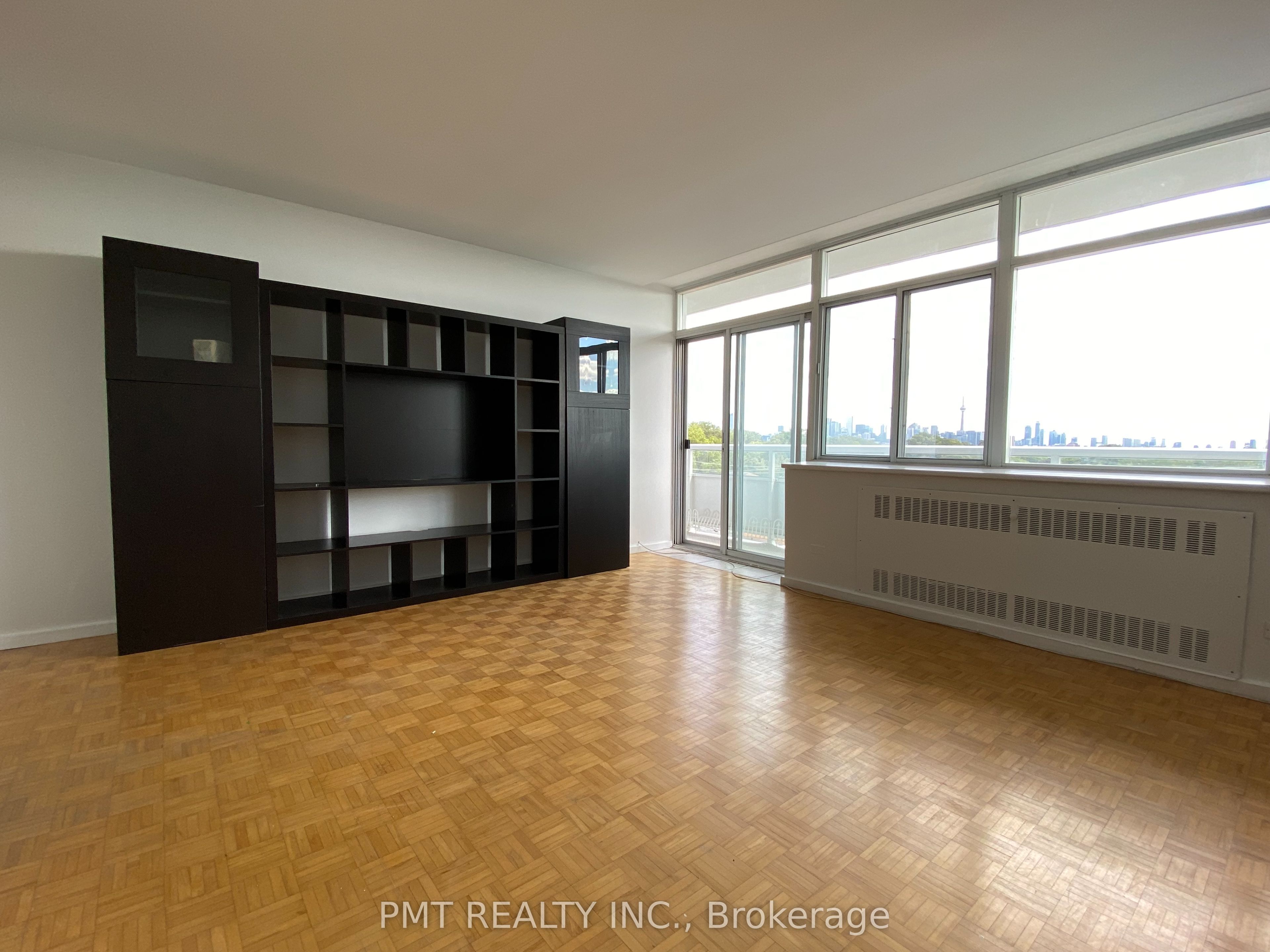 580 Christie Street 606 Property Photo 7