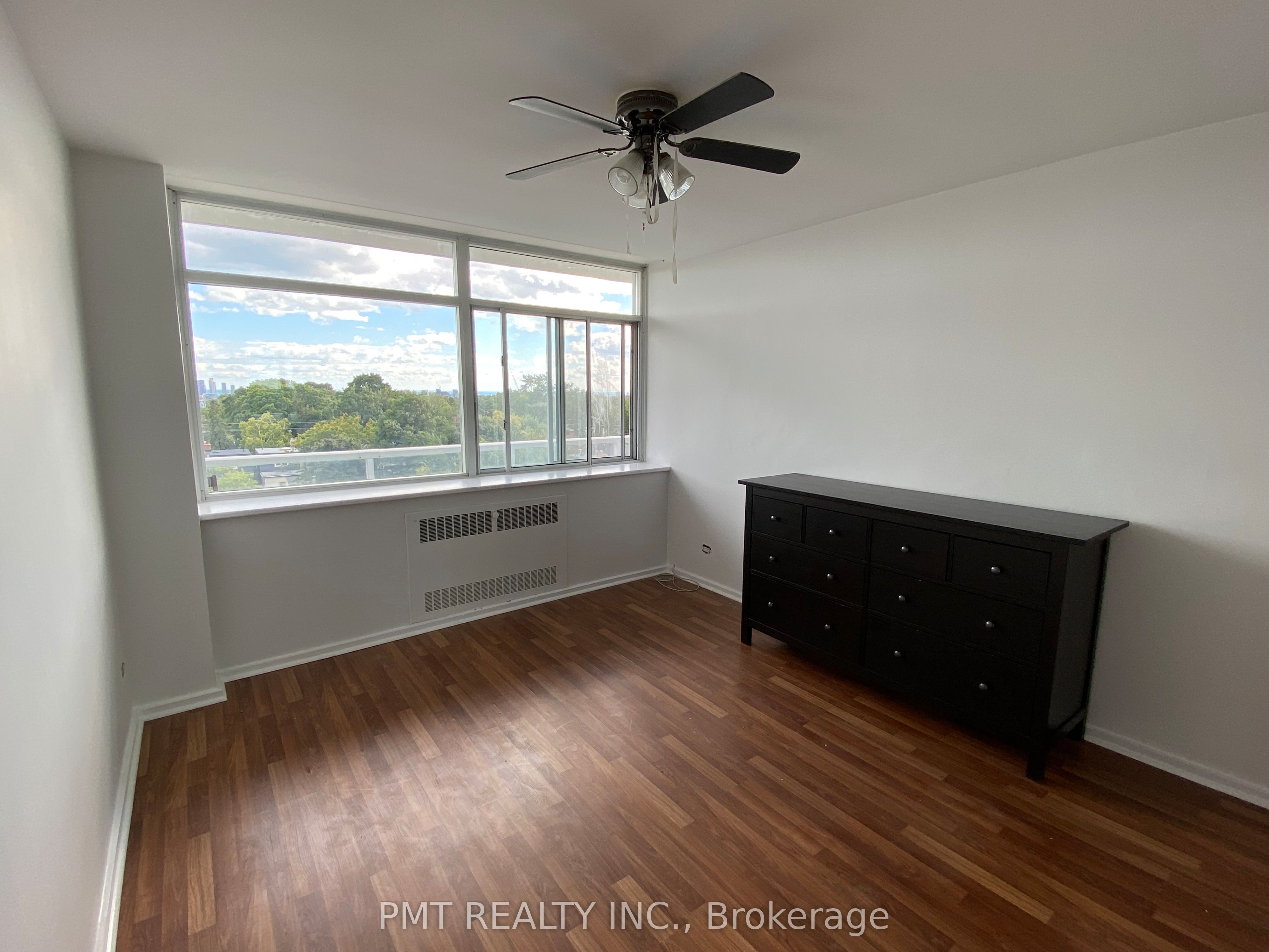 580 Christie Street 606 Property Photo 12