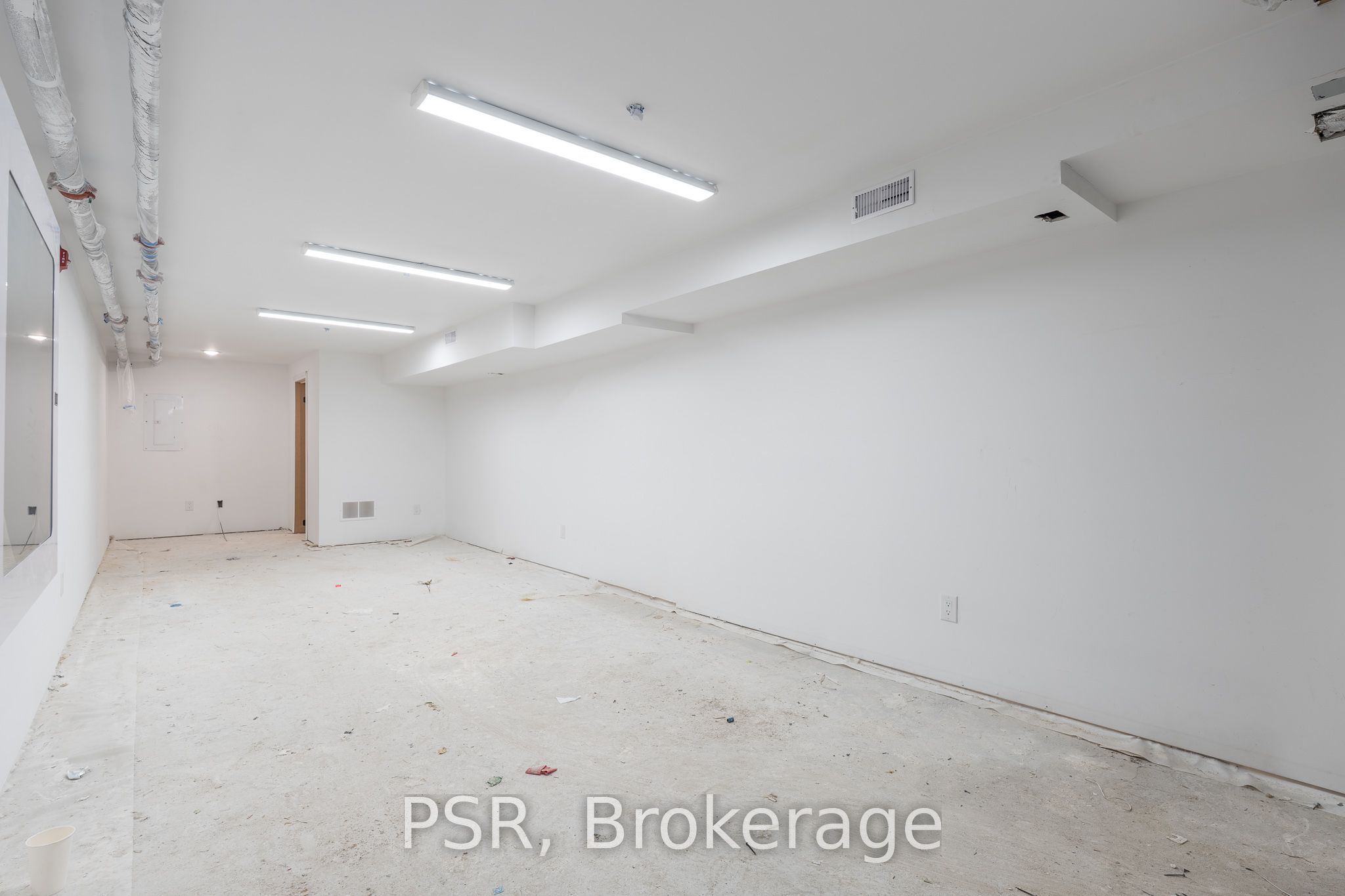 1171 Dundas Street Lower Property Photo 4