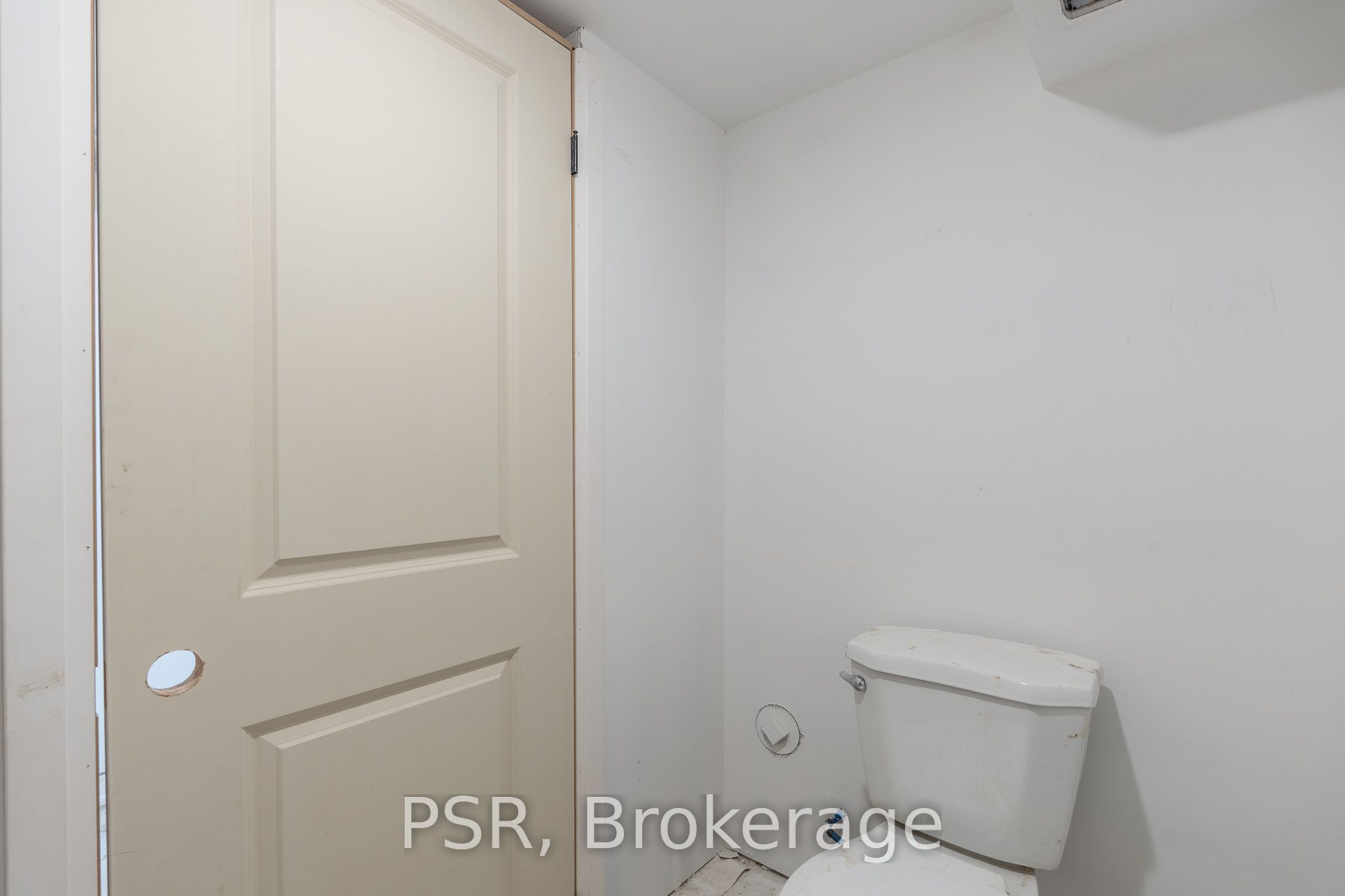 1171 Dundas Street Lower Property Photo 10