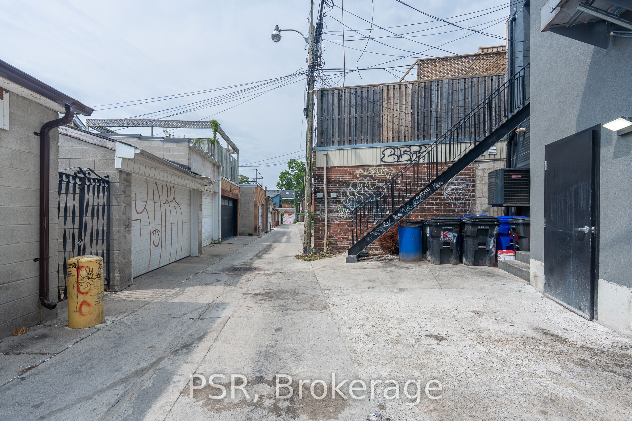 1171 Dundas Street Lower Property Photo 14