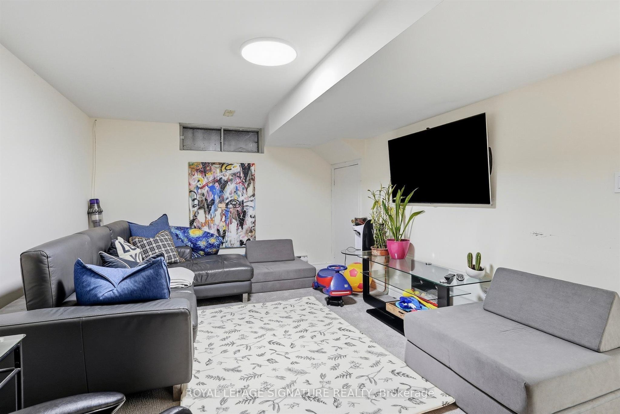 46 Hendrick Avenue Property Photo 37