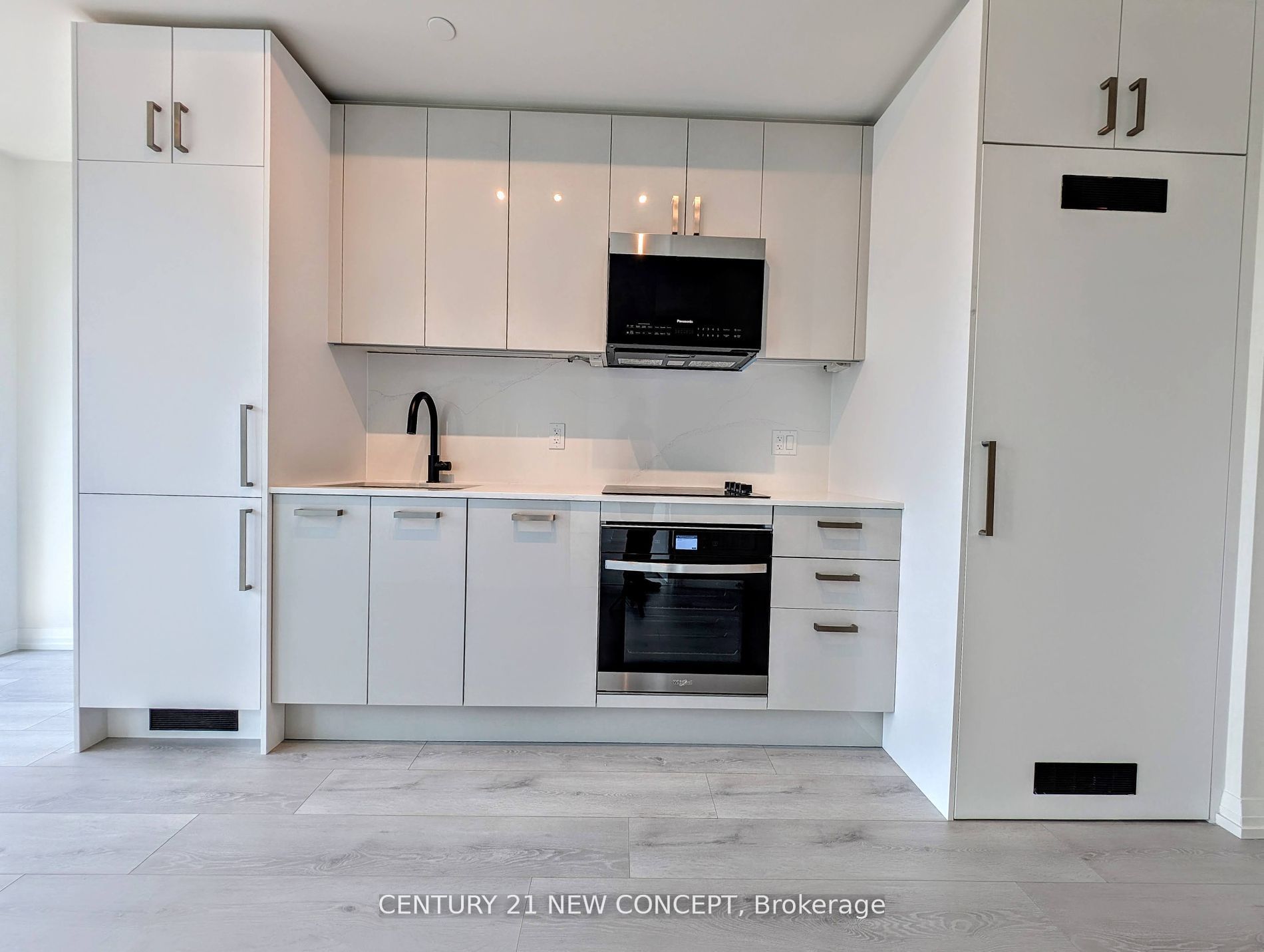 280 Dundas Street 2807 Property Photo 6