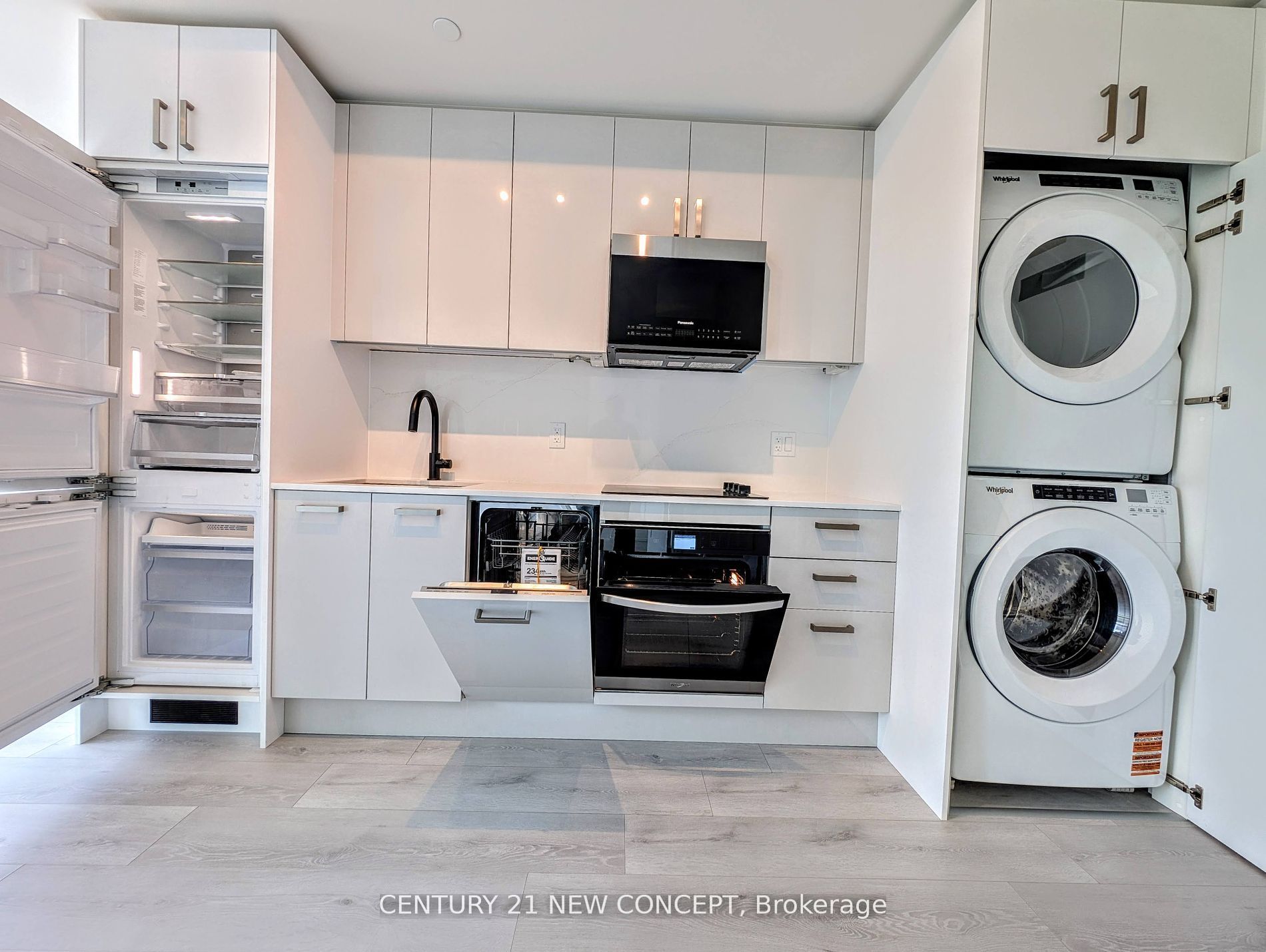 280 Dundas Street 2807 Property Photo 7
