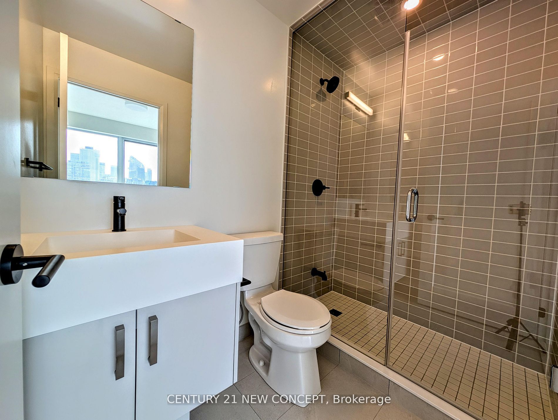 280 Dundas Street 2807 Property Photo 14