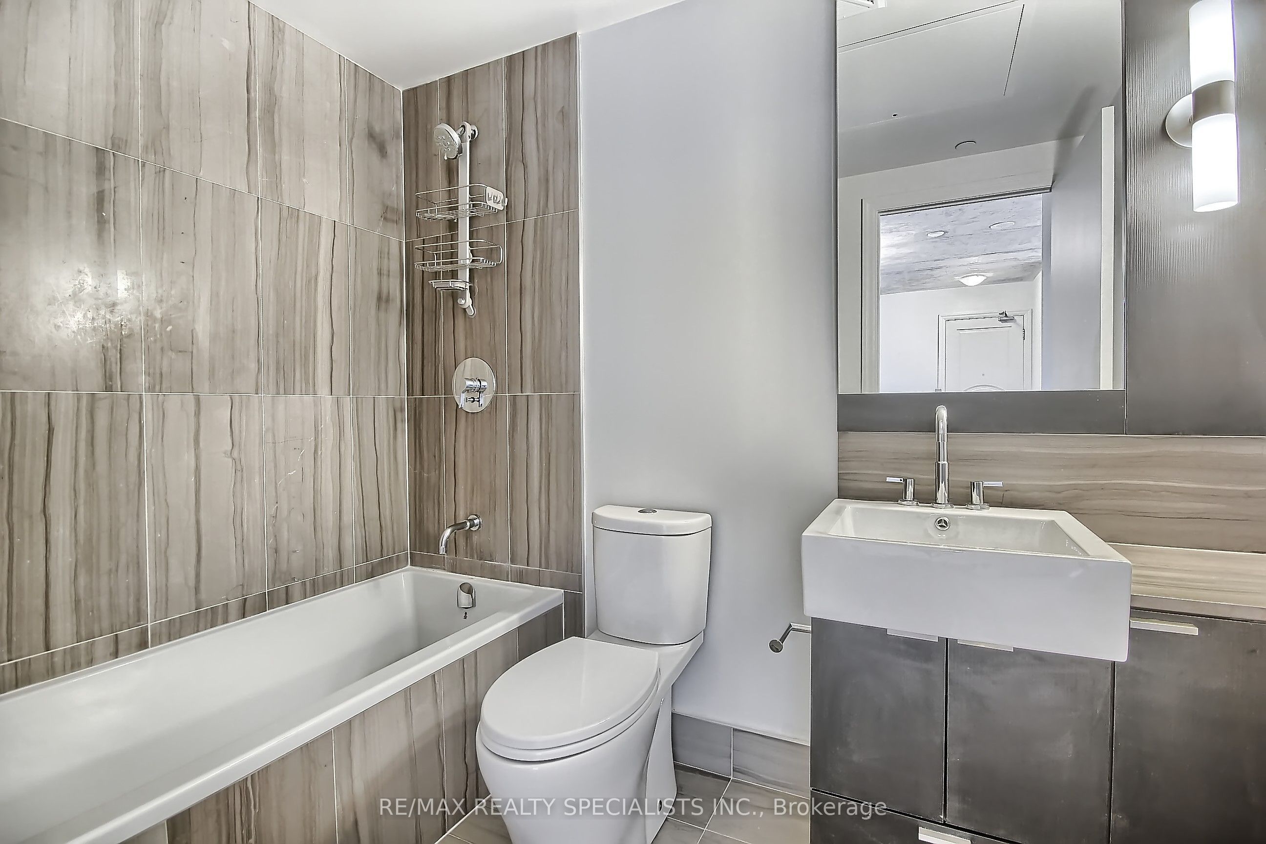 88 Blue Jays Way 2001 Property Photo 22