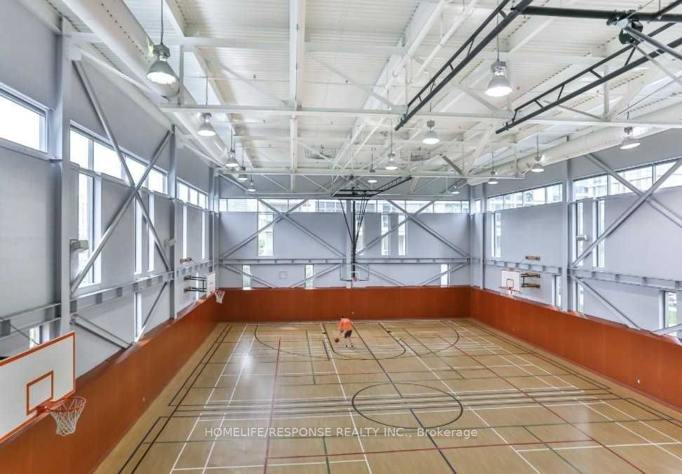 9 Spadina Avenue 706 Property Photo 8