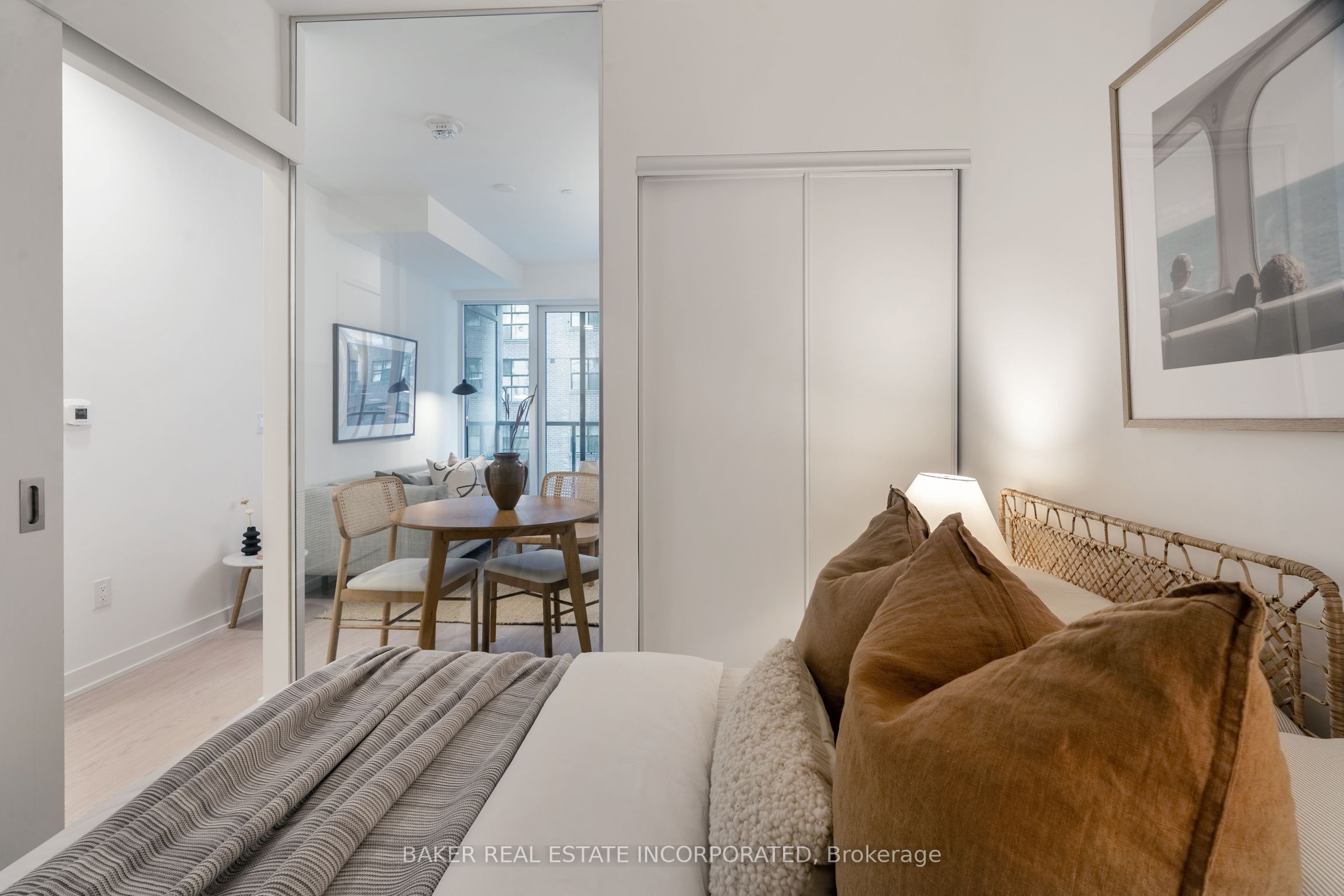 65 Mutual Street 401 Property Photo 6