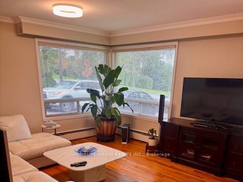 103 Laurentide Drive Property Photo 6