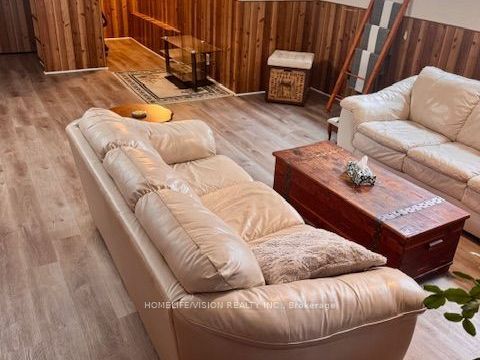 103 Laurentide Drive Property Photo 23