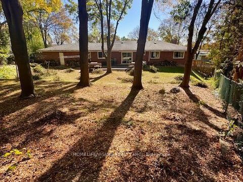 103 Laurentide Drive Property Photo 27