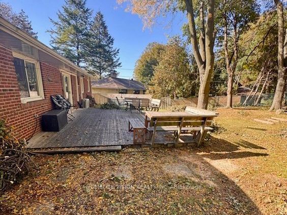 103 Laurentide Drive Property Photo 30