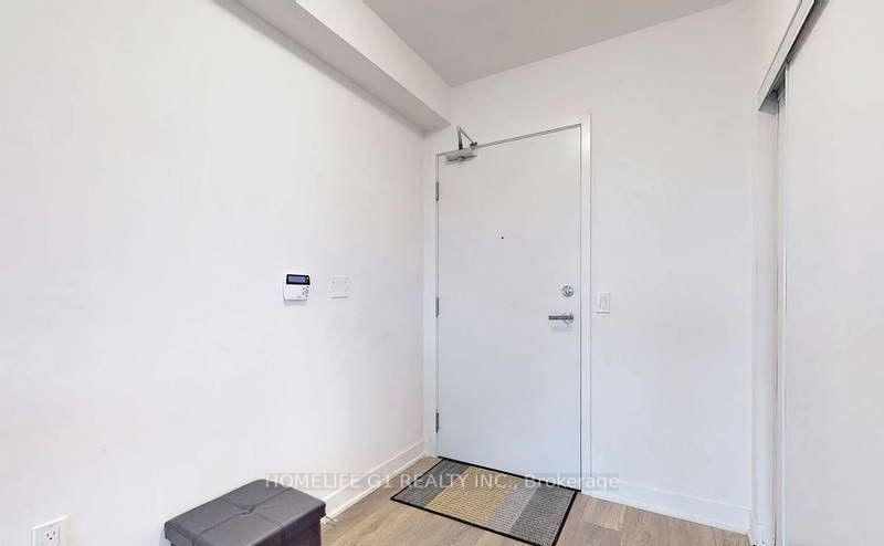 99 Broadway Avenue 3112 Property Photo 7