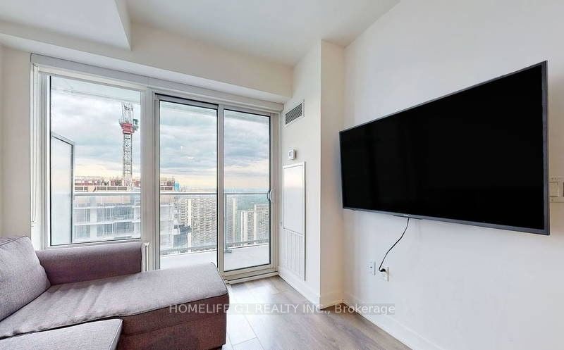 99 Broadway Avenue 3112 Property Photo 15