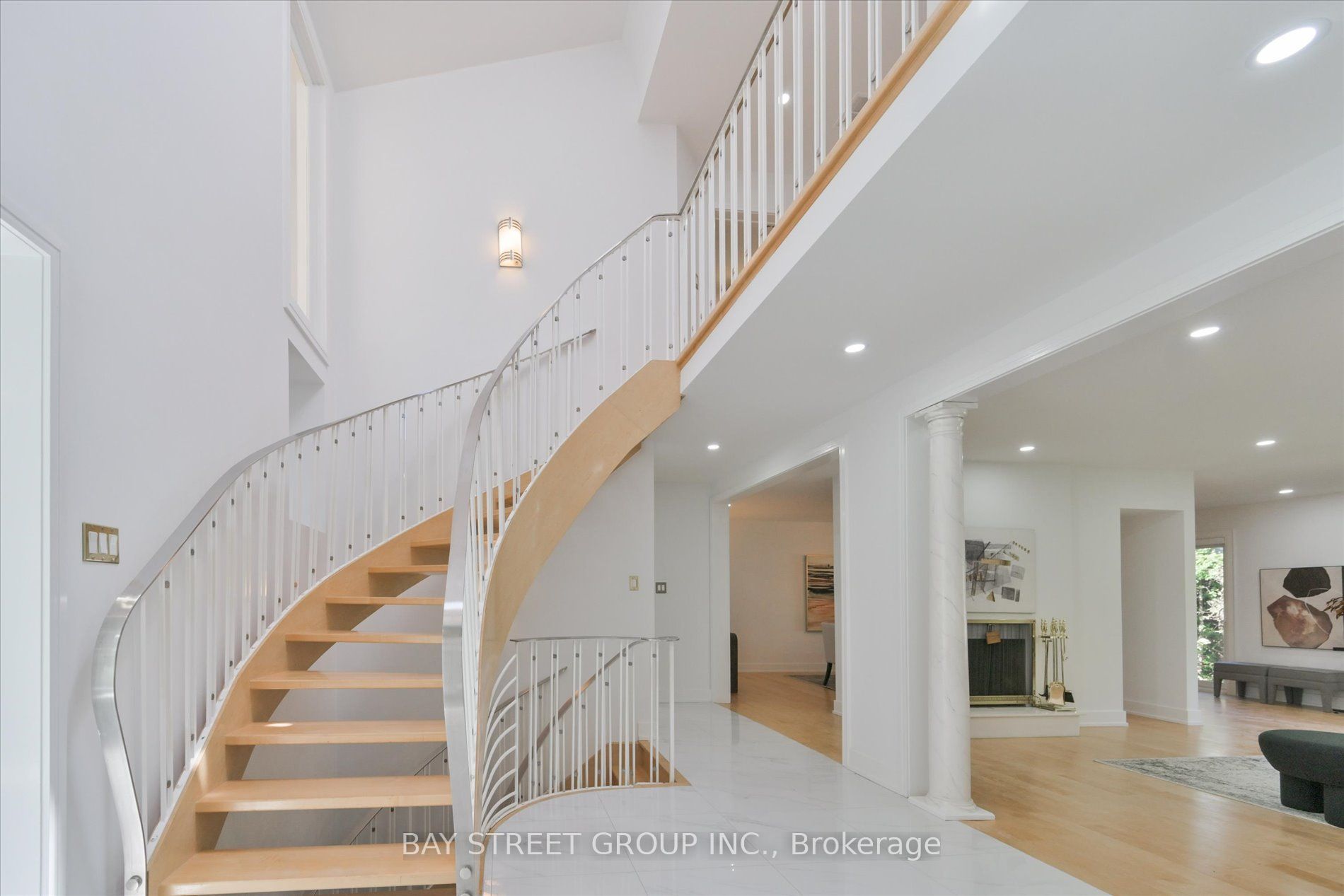 50 Owen Boulevard Property Photo 4