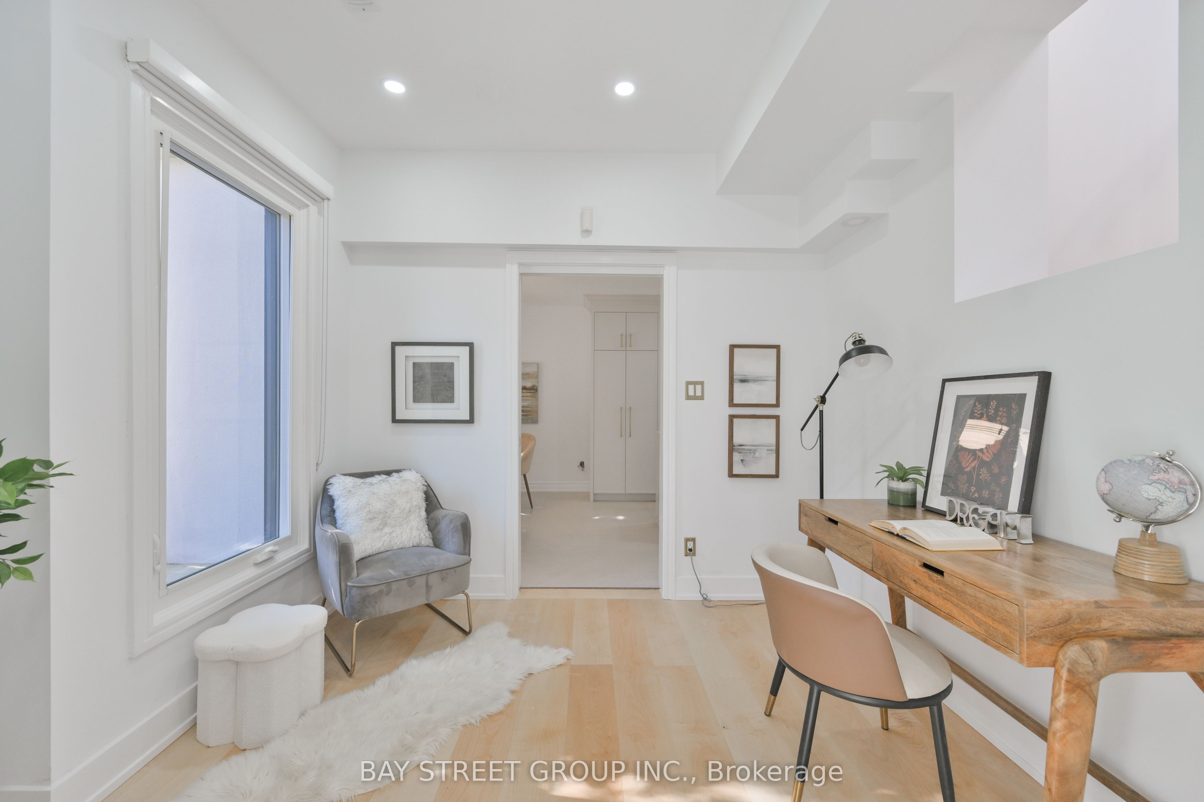50 Owen Boulevard Property Photo 12