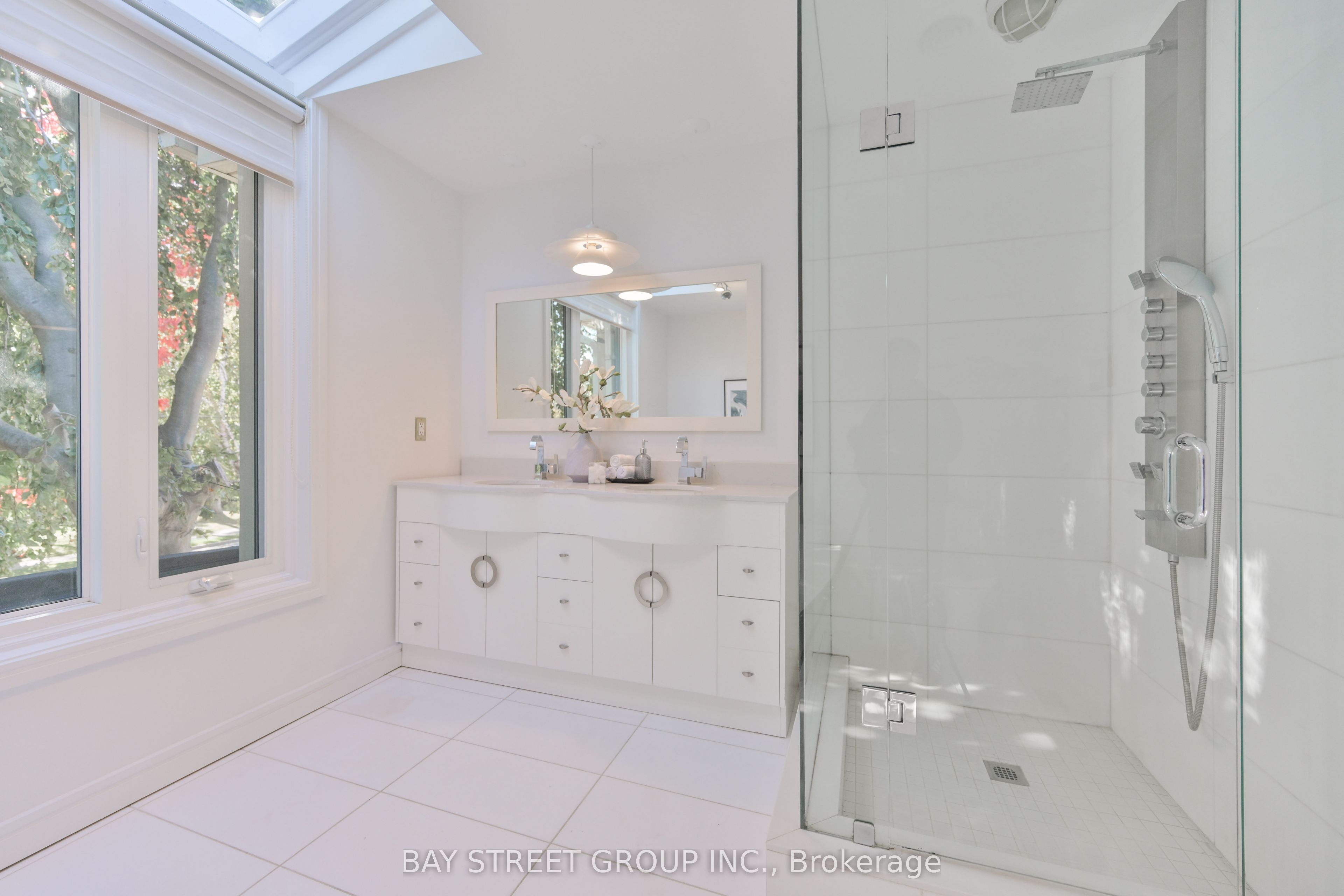 50 Owen Boulevard Property Photo 22