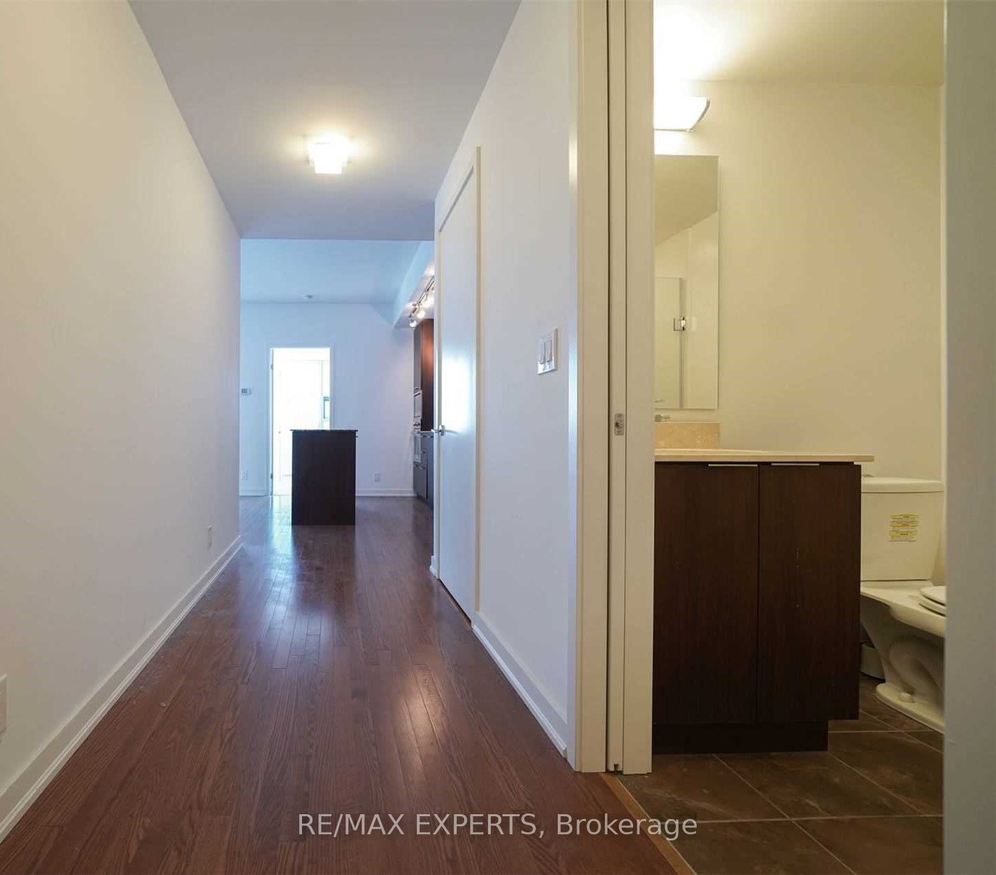 14 York Street 1602 Property Photo 7