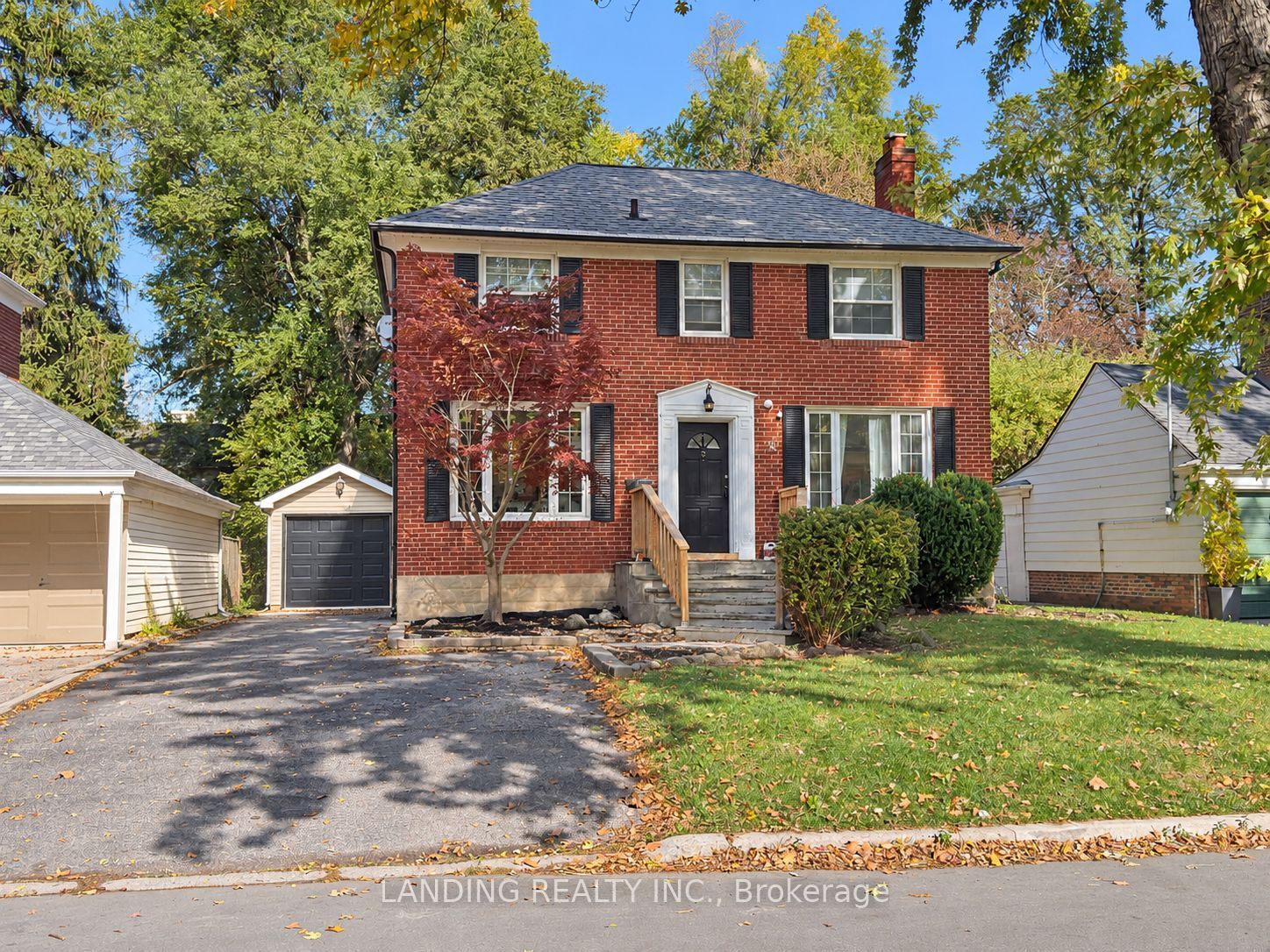 78 Glendora Avenue Property Photo 2