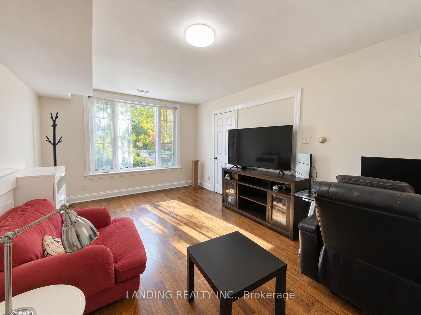 78 Glendora Avenue Property Photo 12