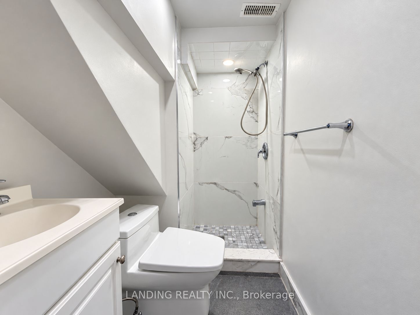 78 Glendora Avenue Property Photo 14