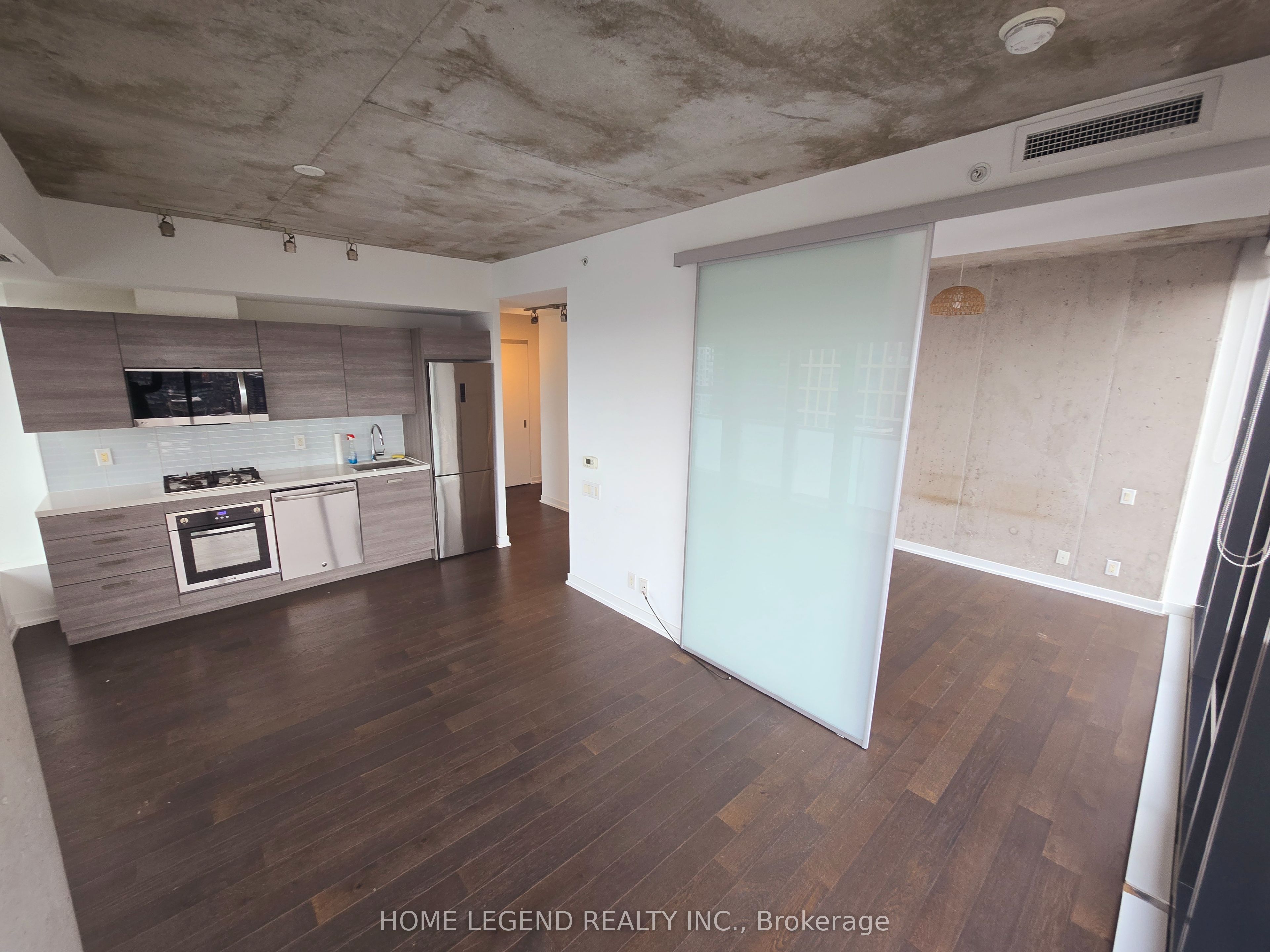11 Charlotte Street 2203 Property Photo 2