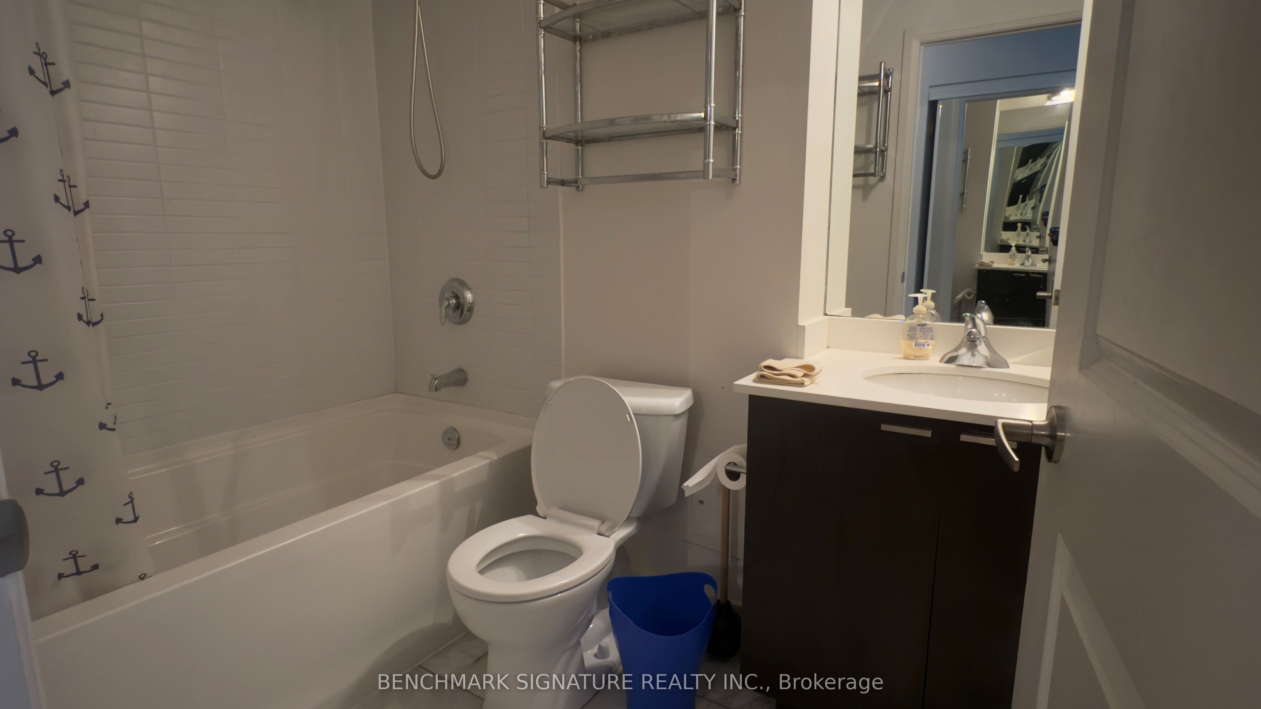 35 Hayden Street 503 Property Photo 8