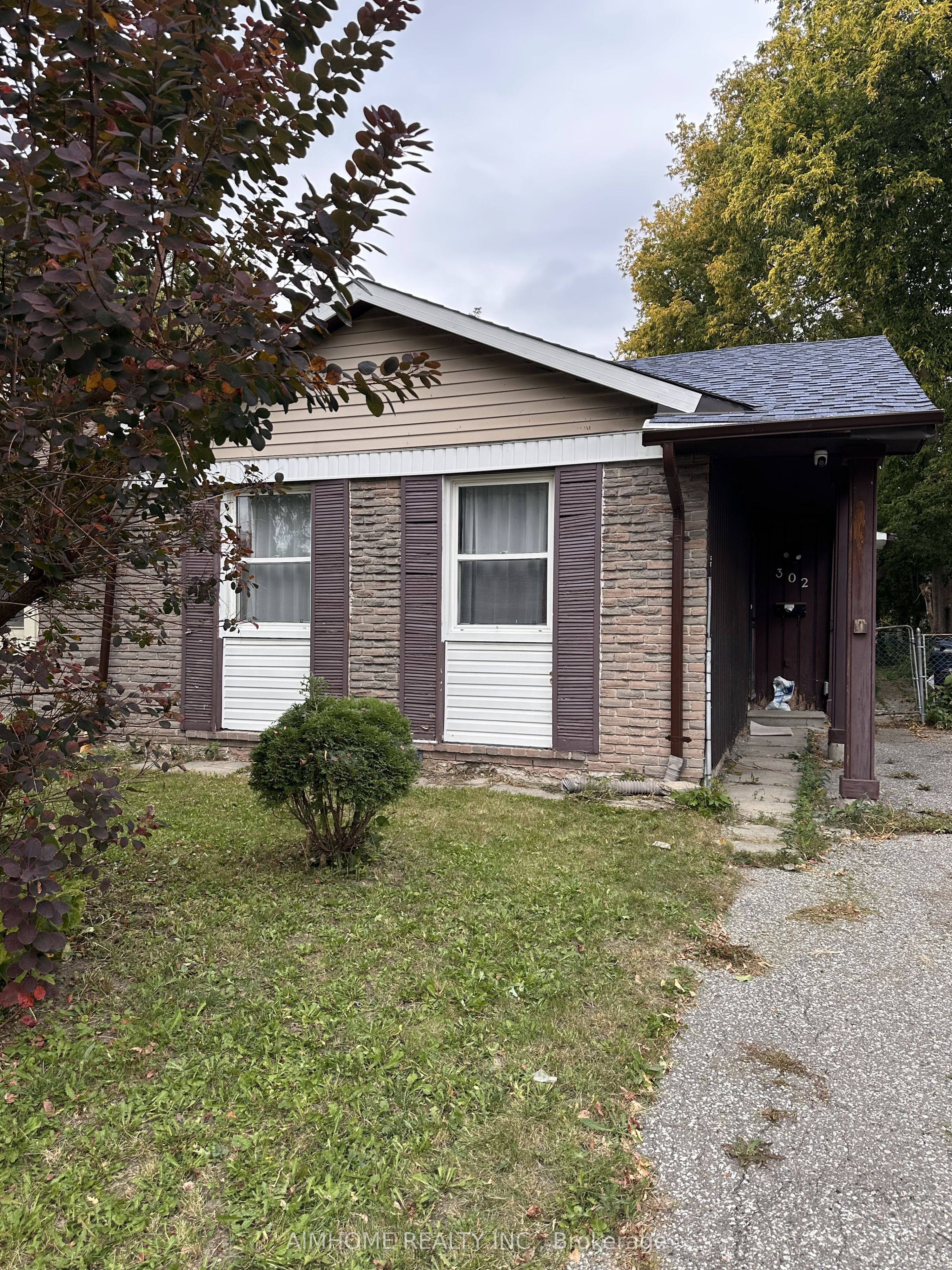 302 Cliffwood Road Property Photo 2