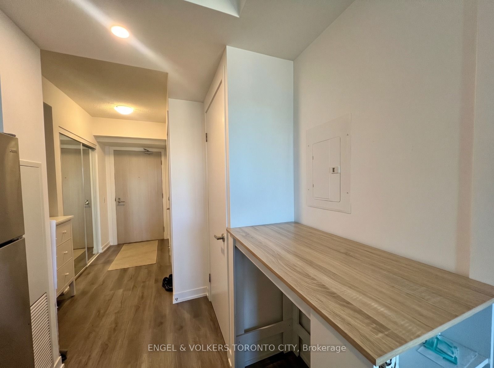 138 Downes Street 2116 Property Photo 5