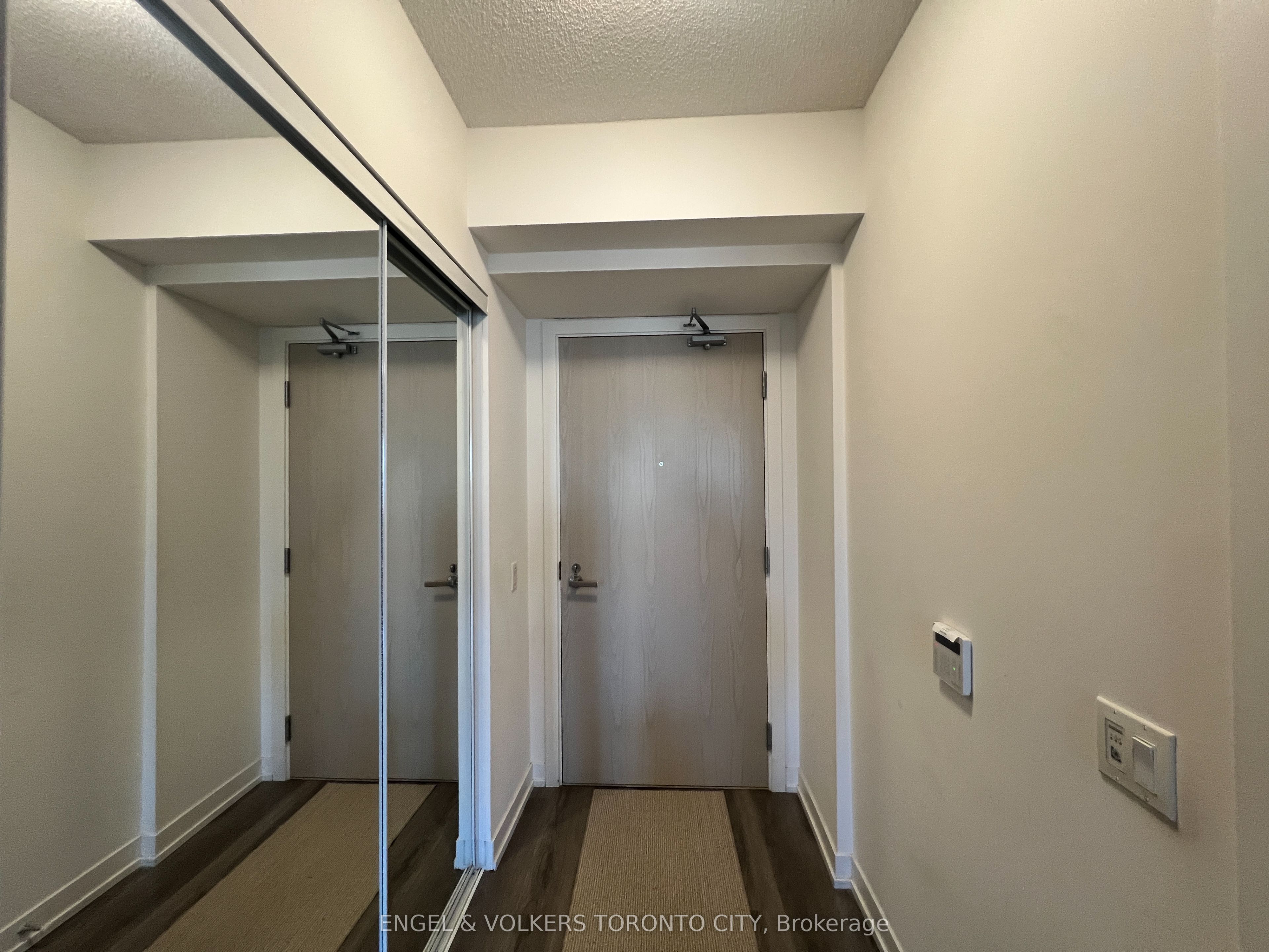 138 Downes Street 2116 Property Photo 10